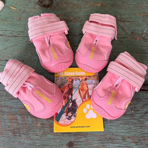 qumypet dog boots - Picture 1 of 2